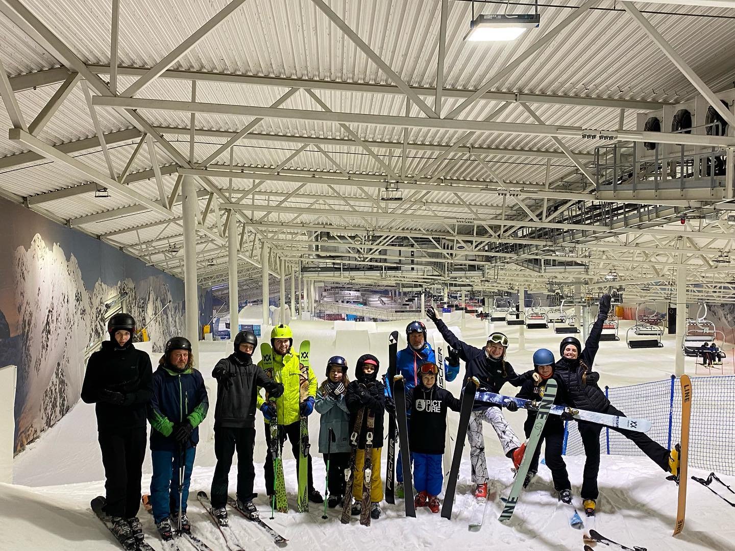 Freeski Academy komanda treniruočių stovykloje SNØ, Norvegijoje